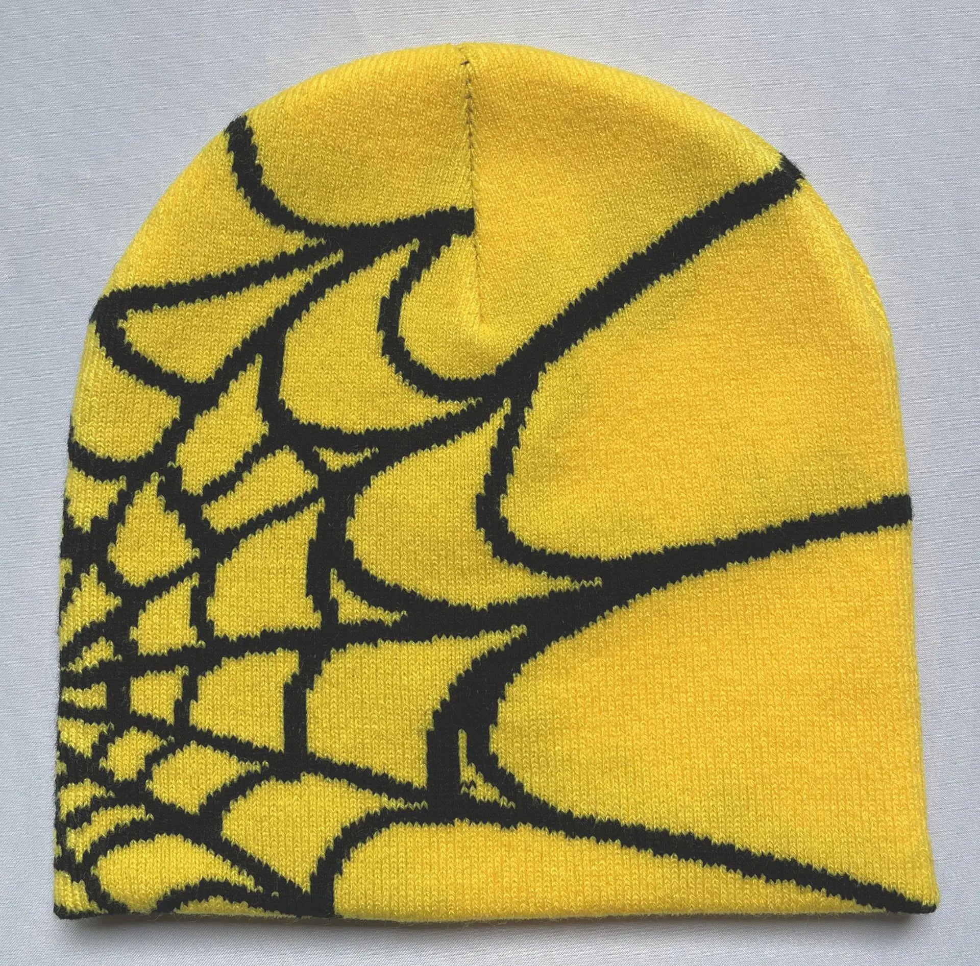 Bonnet Graphique Araignée – Mode Hiver