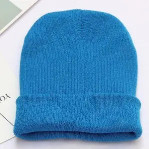 Bonnet Streetwear “Mini Human” – Style Unique & Hiver Chaud