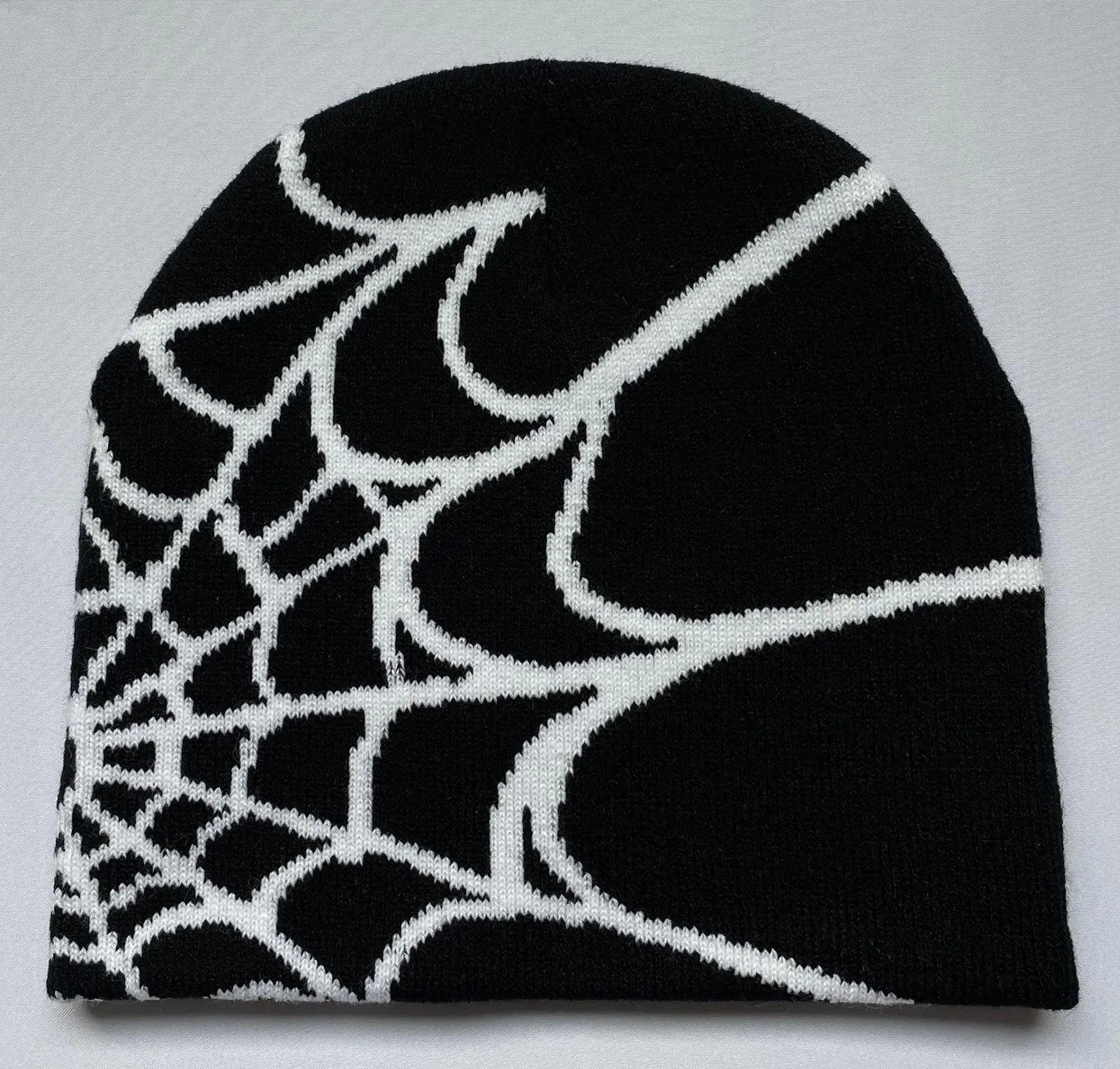 Bonnet Graphique Araignée – Mode Hiver